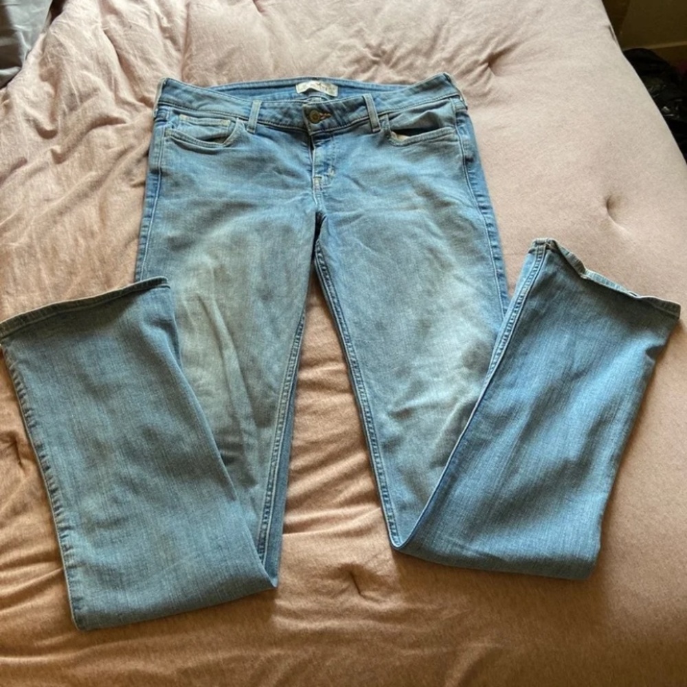 Hollister jeans